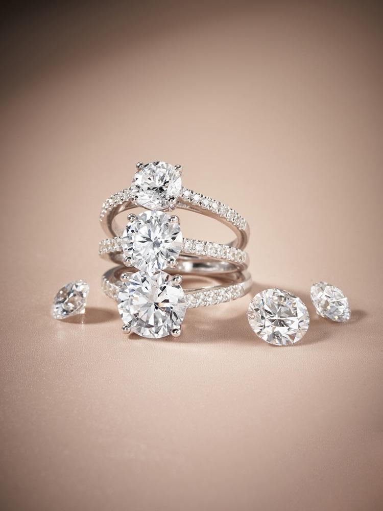 111Jewelers會根據個人的獨特喜好量⾝定制的個人客製化創作出最獨特的產品,讓你隨時隨地表達創造⼒和個性。