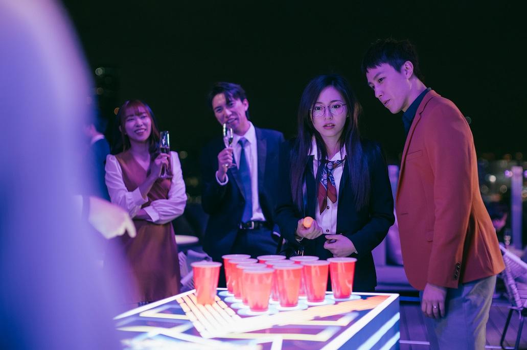 Ivy So演的C Ling幸遇上歐陽(陳安立飾)指點取勝之道。(《飛黃騰達》劇照)