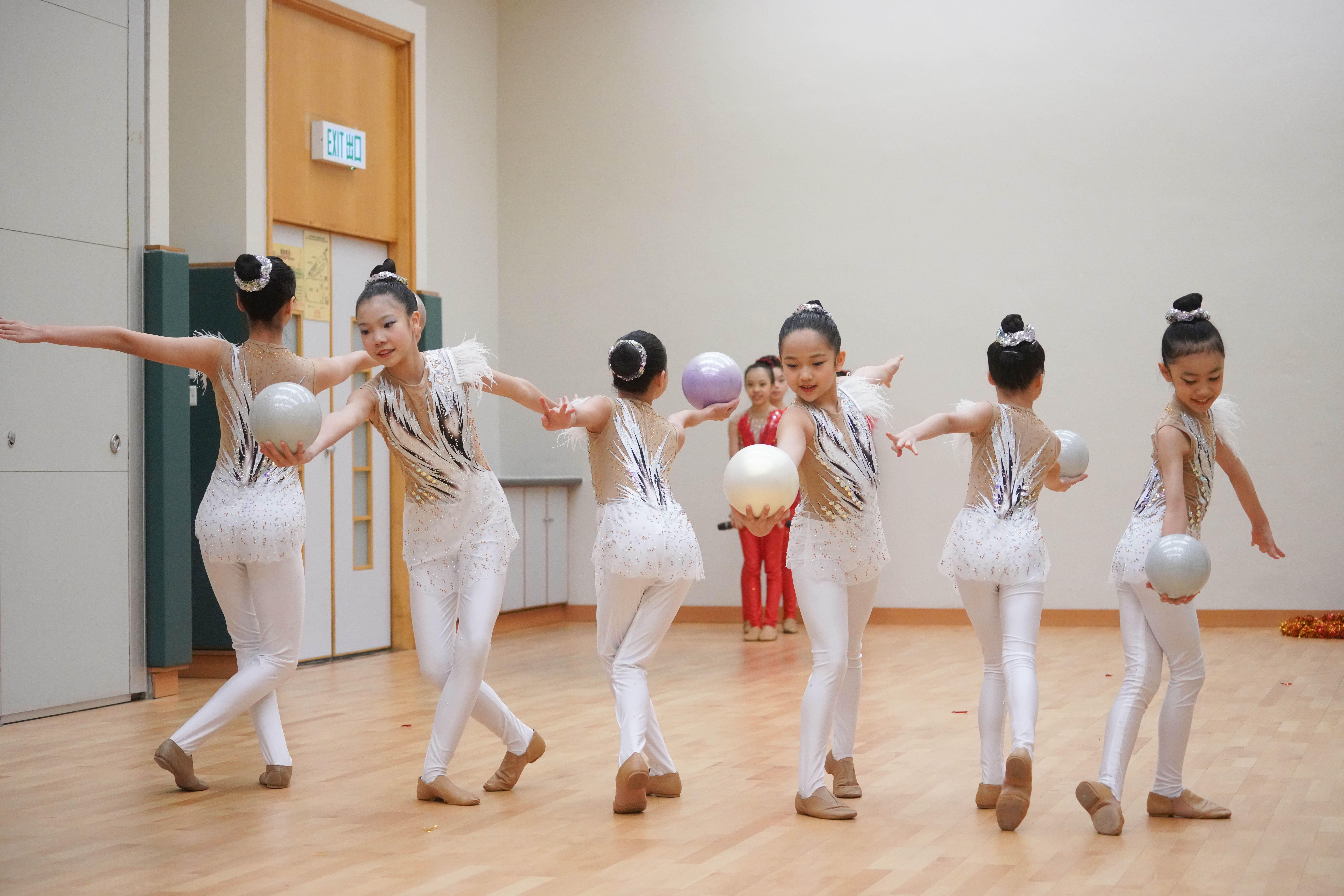 農曆新年2024|新春匯演年初一再度登場 體操團體首度獻技