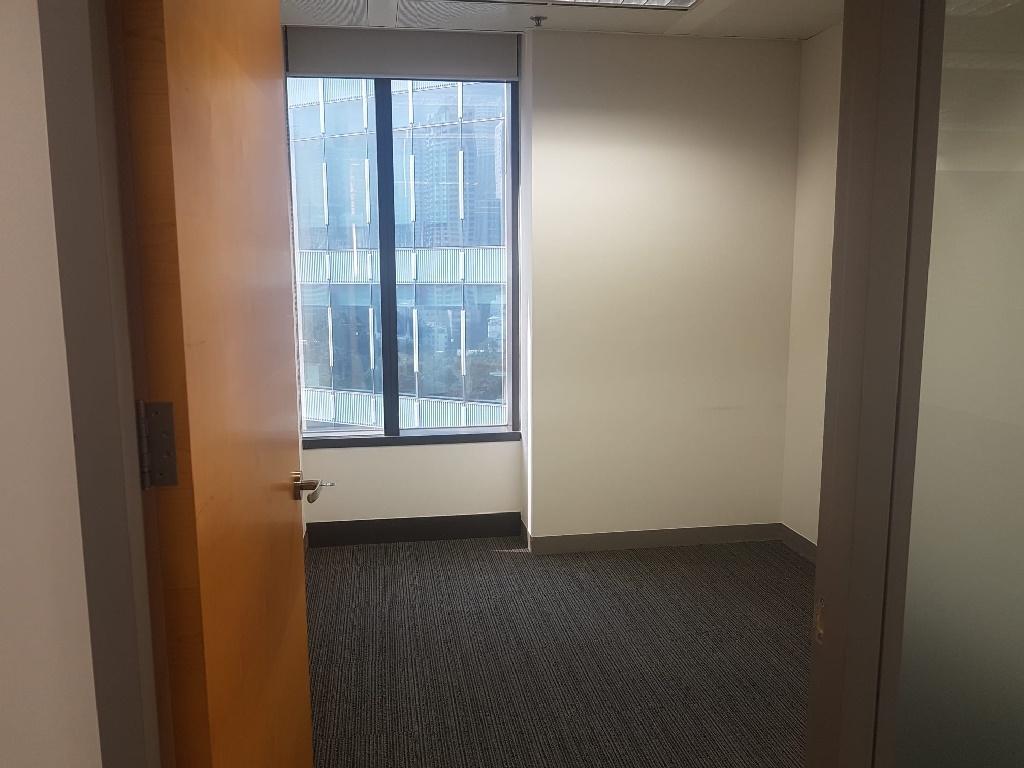 中環商廈近5000呎中層戶意向呎租52元(多圖)|商廈市況