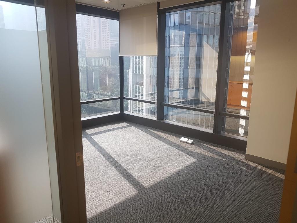 中環商廈近5000呎中層戶意向呎租52元(多圖)|商廈市況