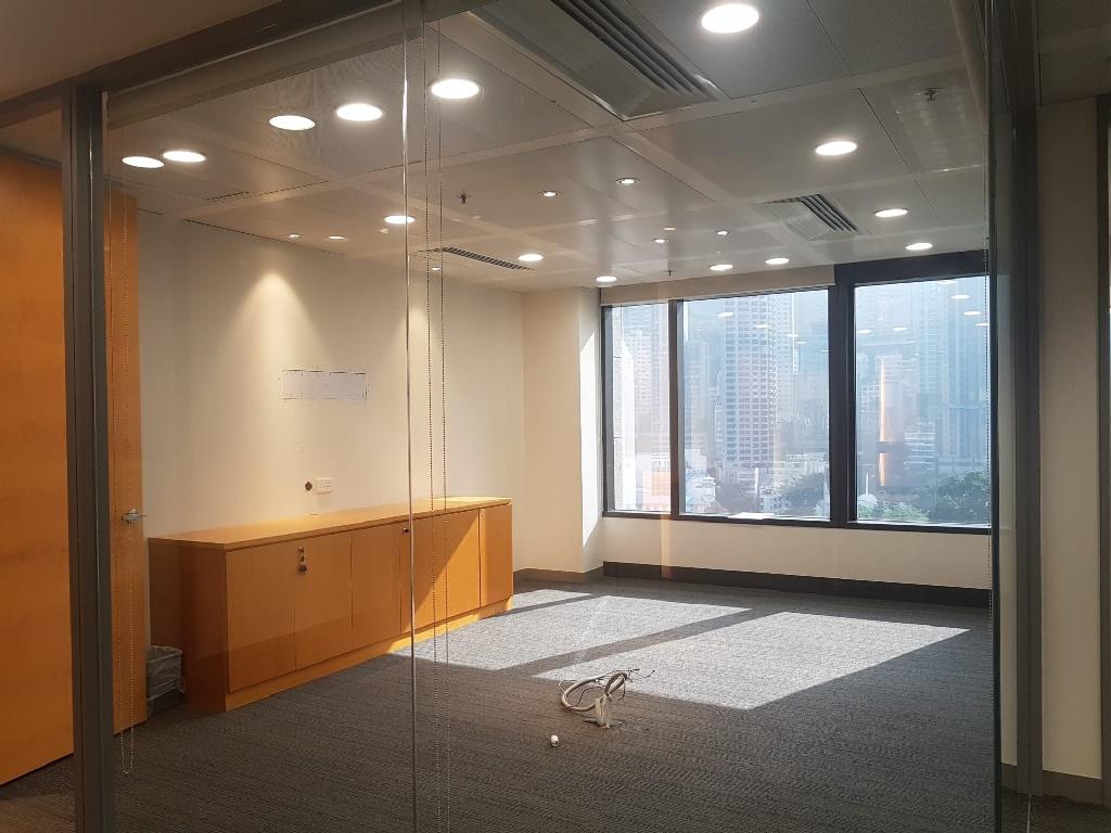 中環商廈近5000呎中層戶意向呎租52元(多圖)|商廈市況