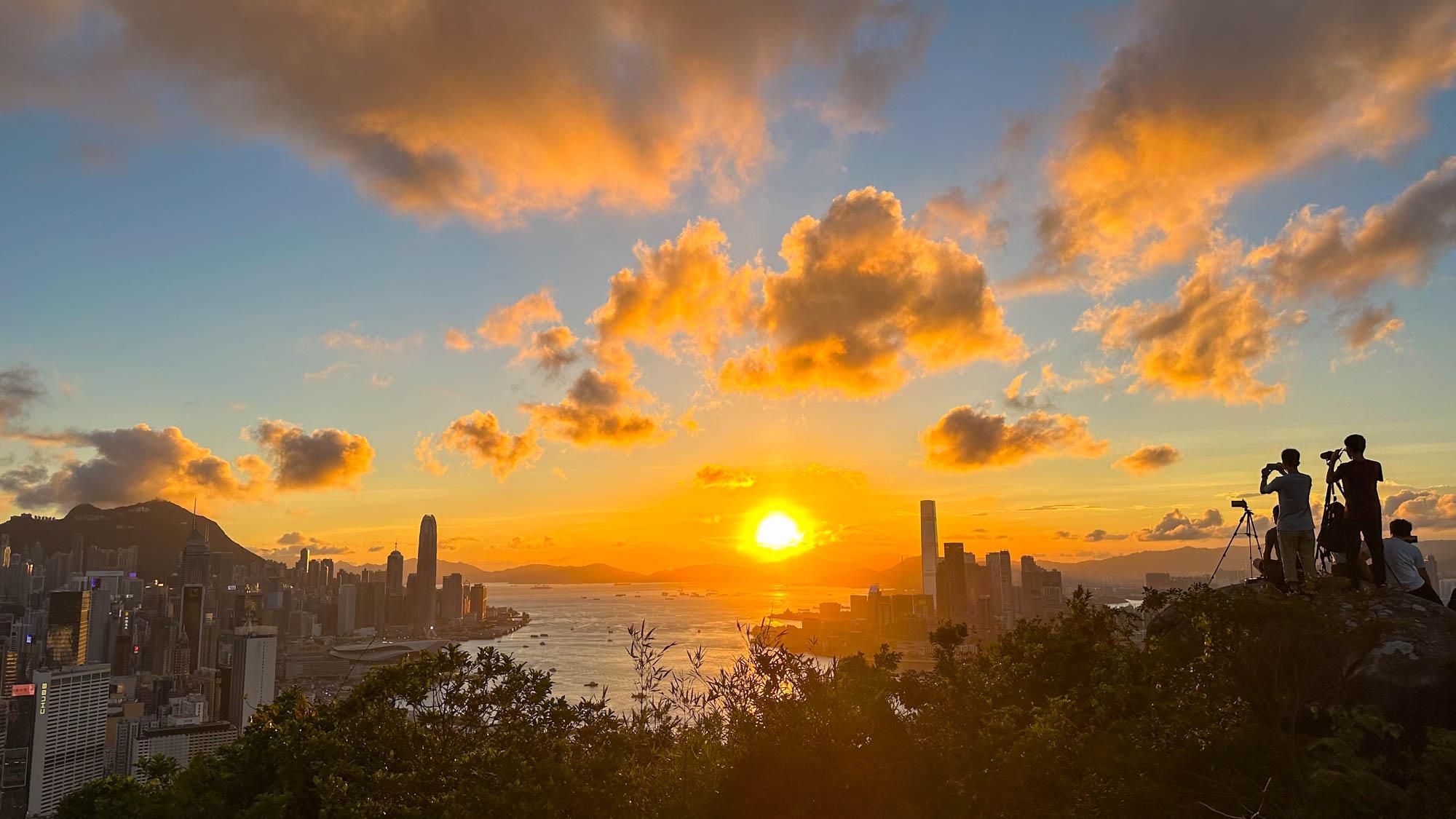 紅香爐峰睇日落︱金督馳馬徑 香港島行山路線