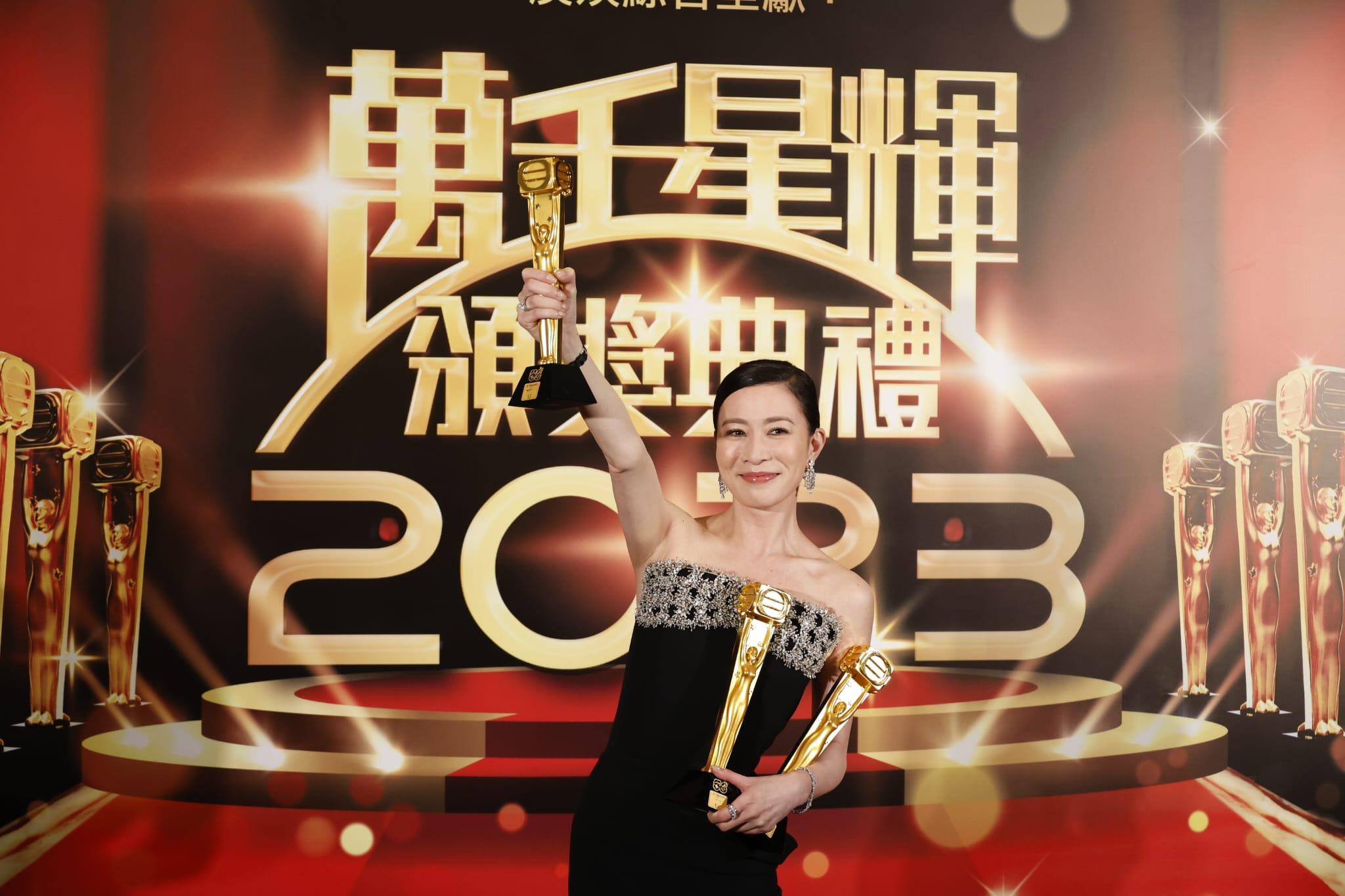 佘詩曼憑《新聞女王》演「Man姐」獲封三料視后。