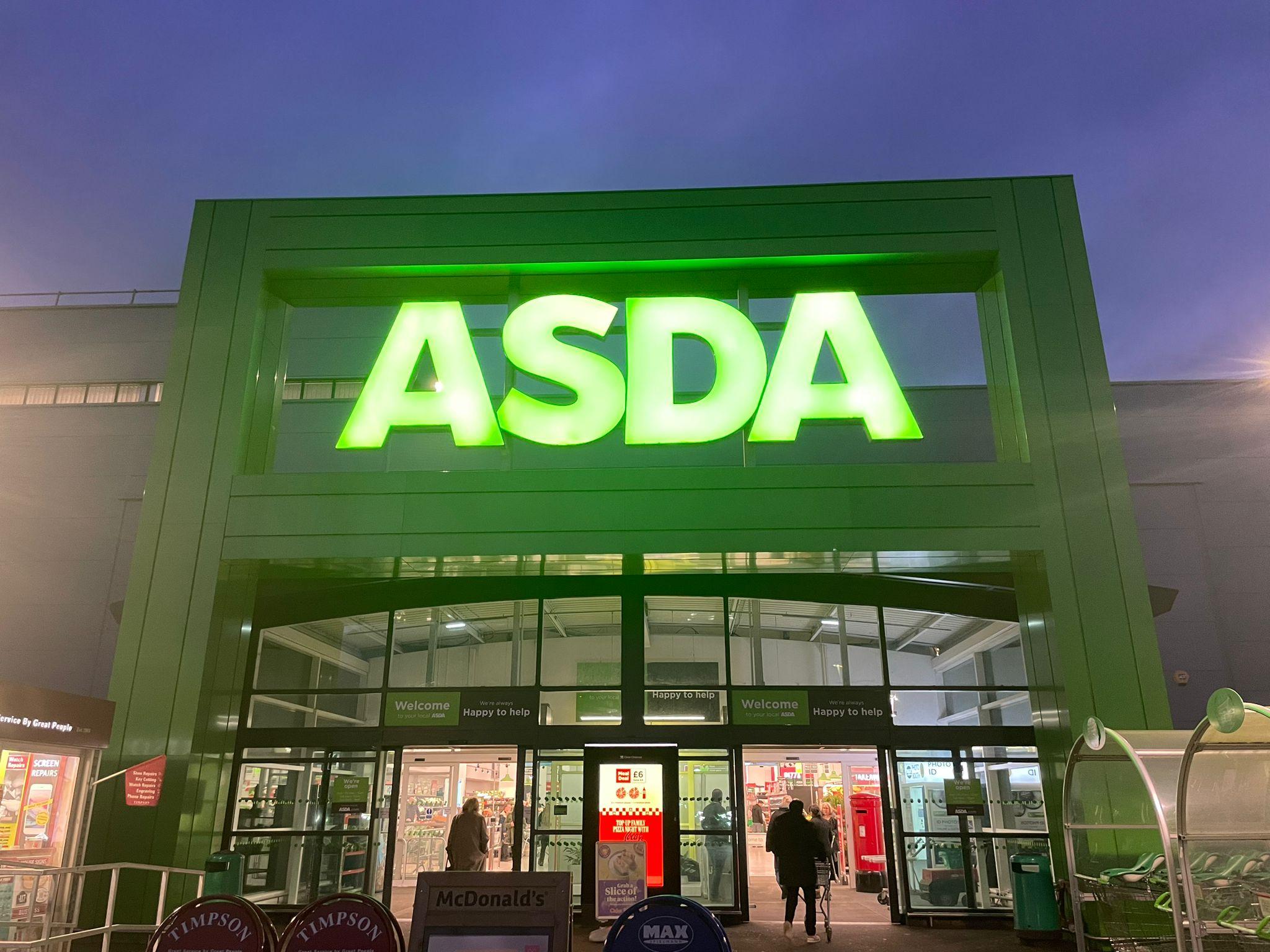 英國超市ASDA有提供在線購物服務,客人只需網上下單,最快即日送到