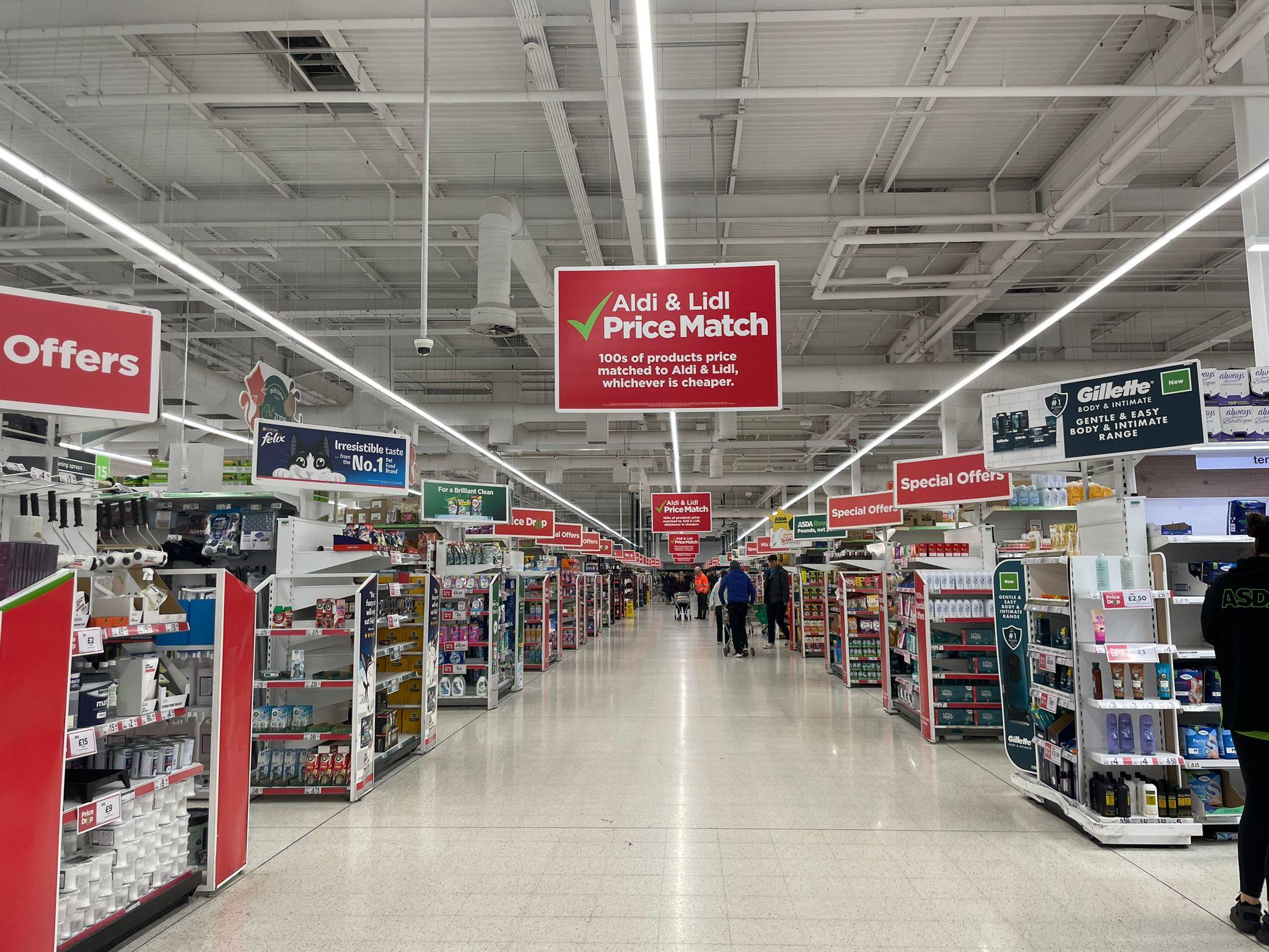 英國超市ASDA有提供在線購物服務,客人只需網上下單,最快即日送到