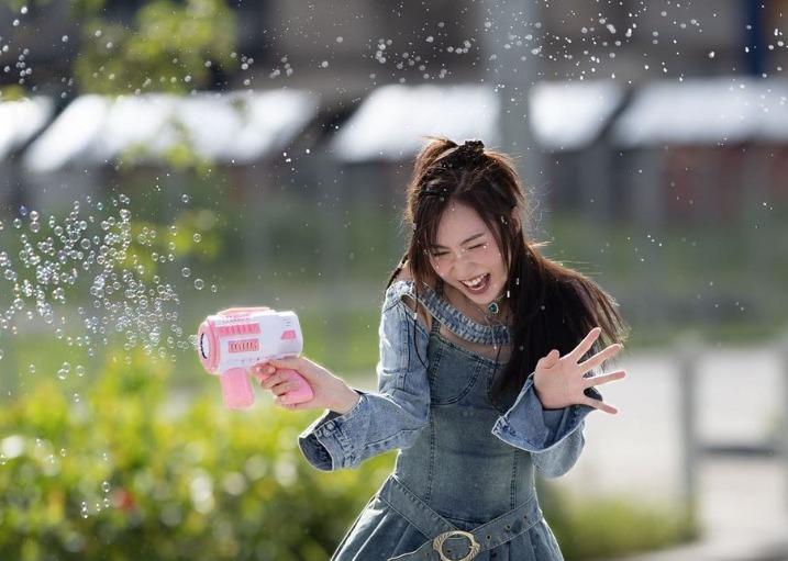 鍾柔美Yumi身高1.69cm。(鍾柔美Yumi IG)