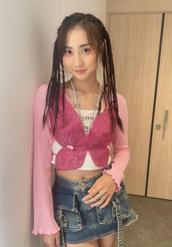 鍾柔美Yumi身高1.69cm。(鍾柔美Yumi IG)