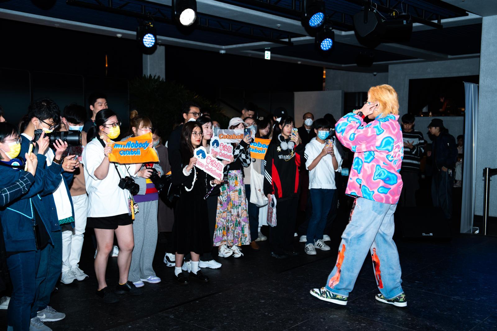 Taco於本月初在中環 Basehall 舉行首個「Mr. Nobody - CotaBoii 粉絲見面音樂會」。