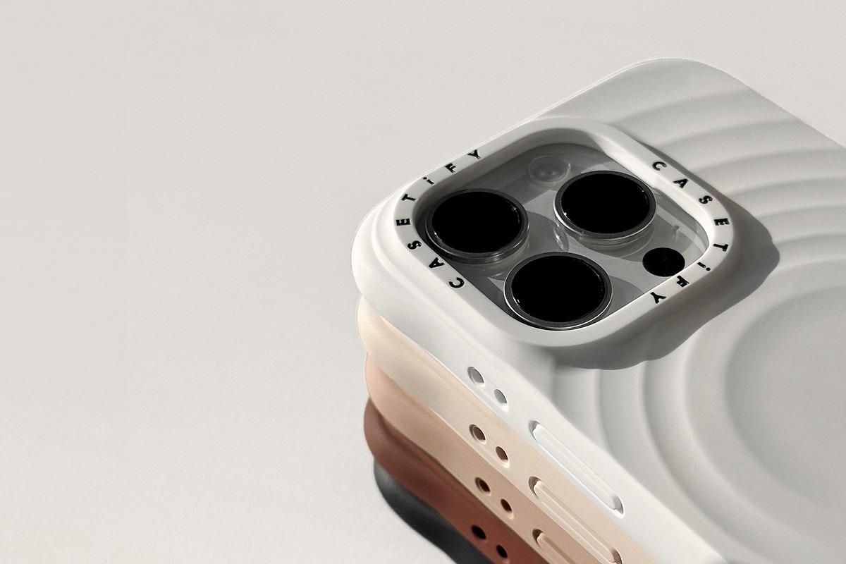 Essentials by CASETiFY 手機殼及手機背繩等 簡約美學及保護俱備