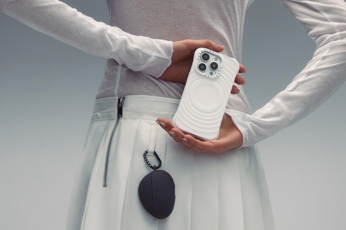 Essentials by CASETiFY 手機殼及手機背繩等 簡約美學及保護俱備