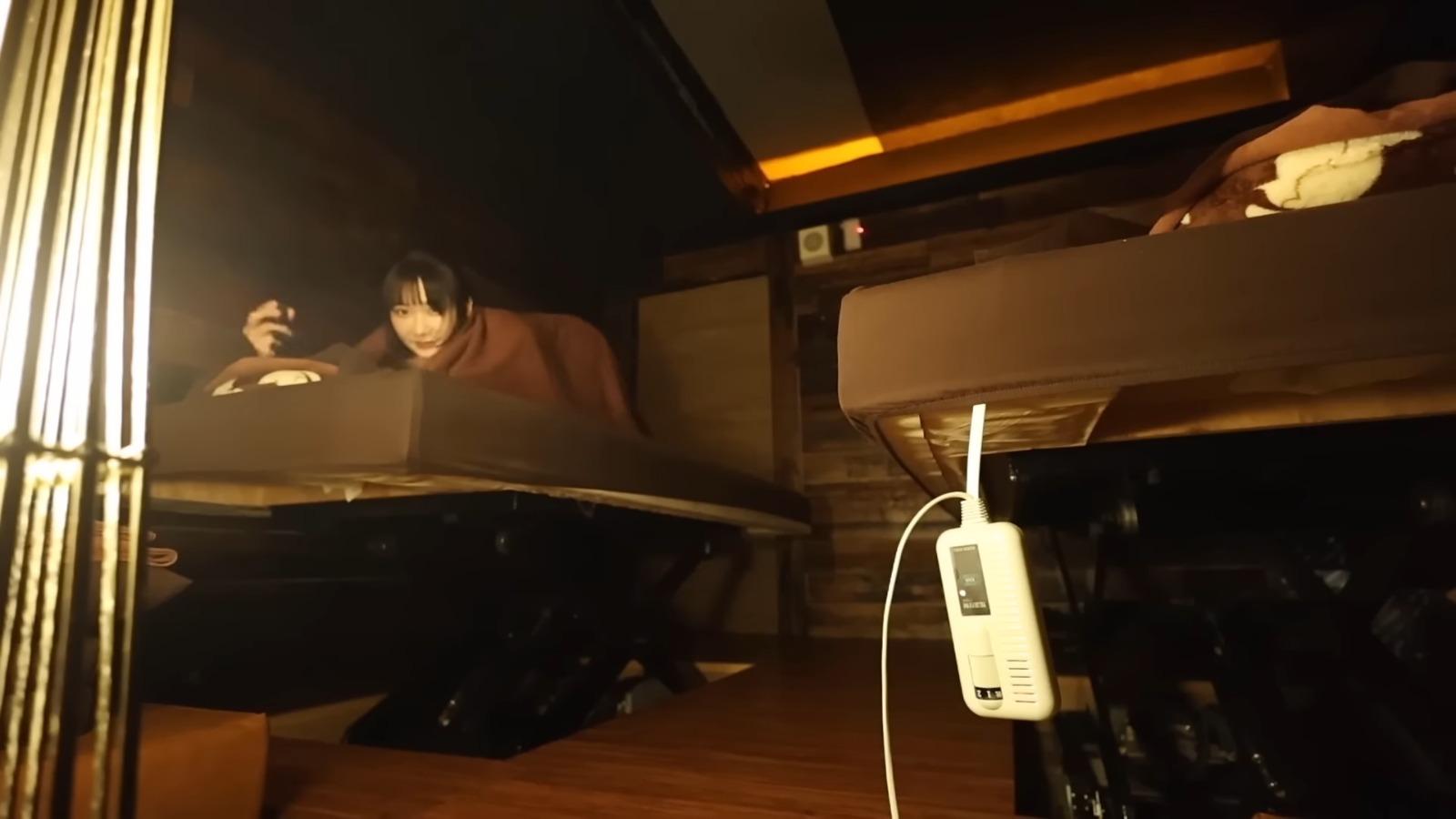 Toyz本人有魅力嗎?跟「世仇」約會一天💔|愛莉莎莎Alisasa(影片截圖)