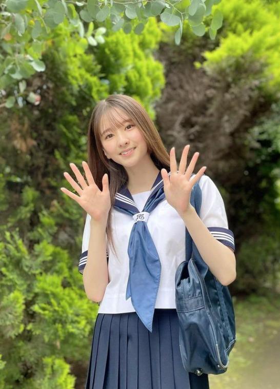 菅原咲津身高157cm,是乃木坂46成員(菅原咲津IG)