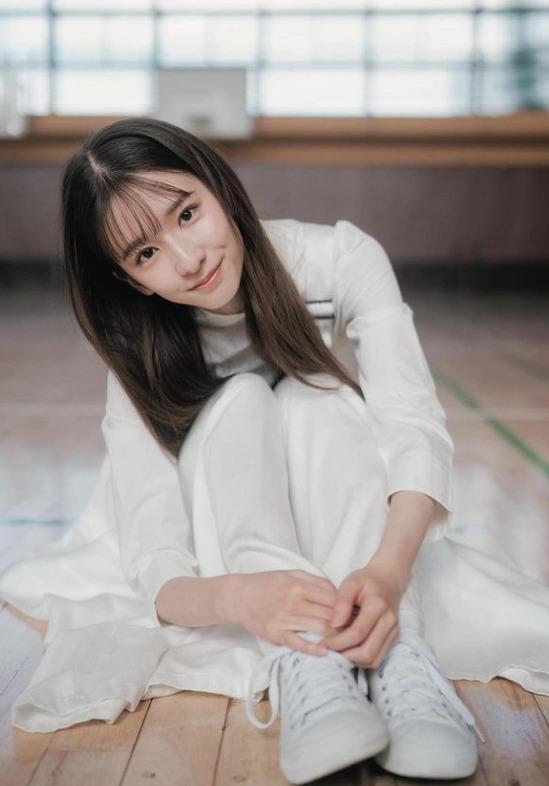 菅原咲津身高157cm,是乃木坂46成員(菅原咲津IG)