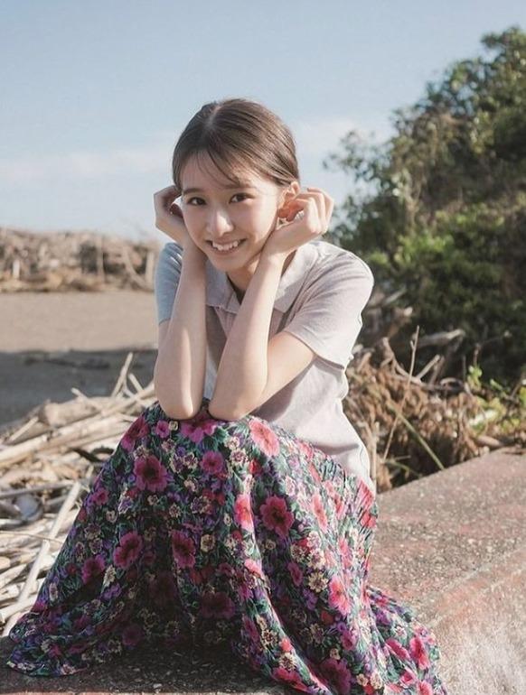 菅原咲津身高157cm,是乃木坂46成員(菅原咲津IG)