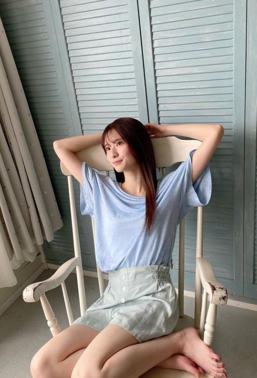 菅原咲津身高157cm,是乃木坂46成員(菅原咲津IG)