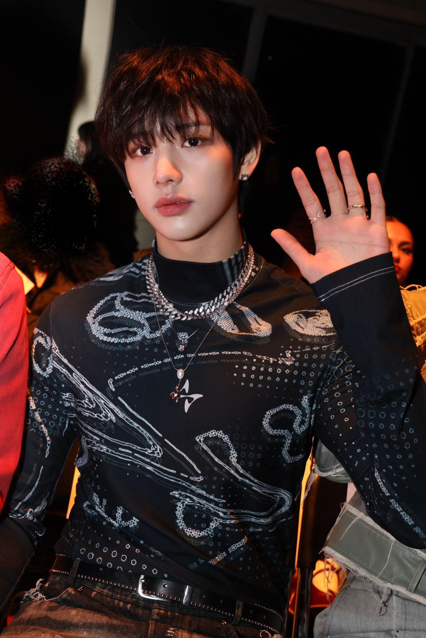 KPOP男團XODIAC受邀出席首爾時裝周。