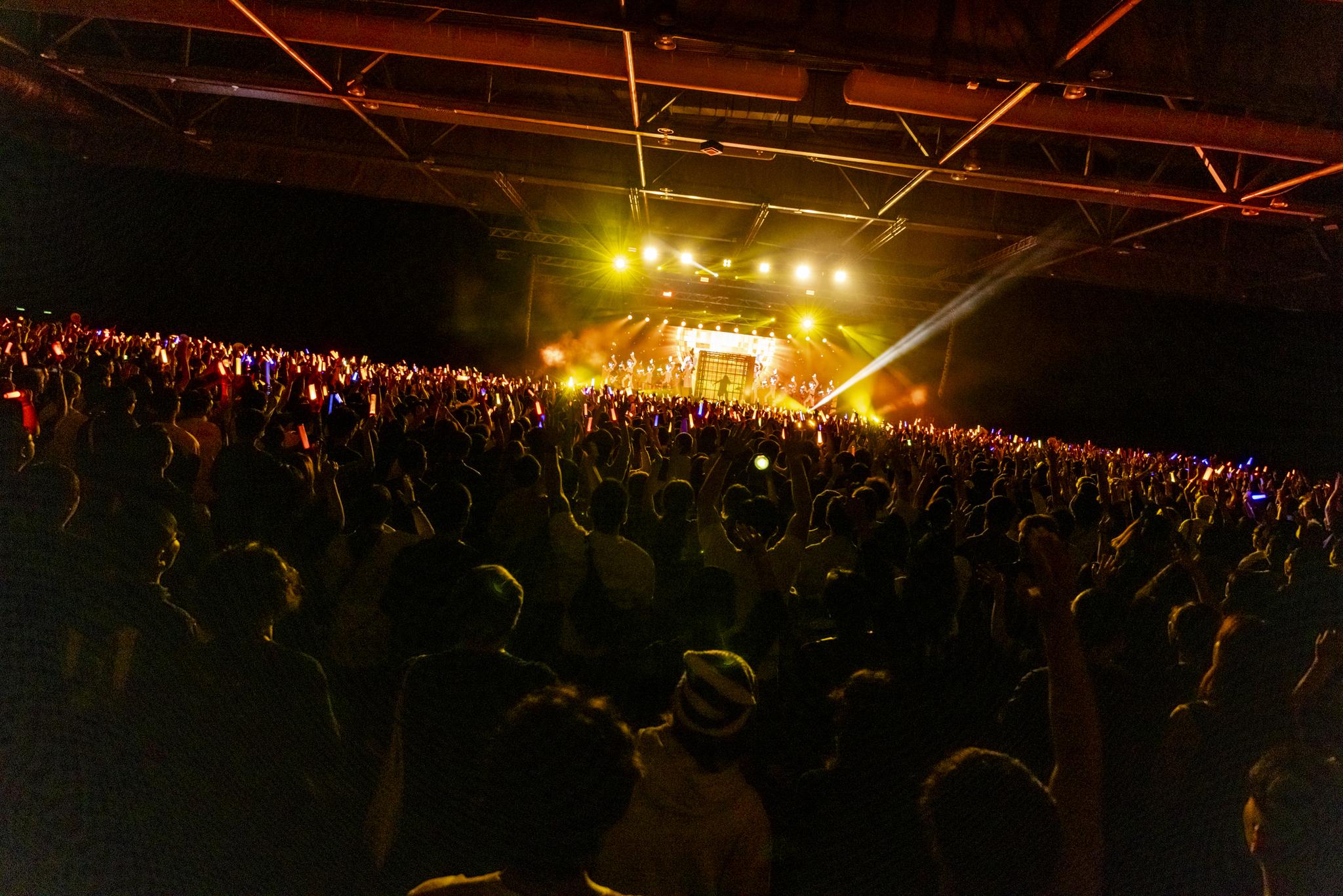 Ado日前在亞洲博覽館11號展館開騷,全場氣氛相當熱烈。