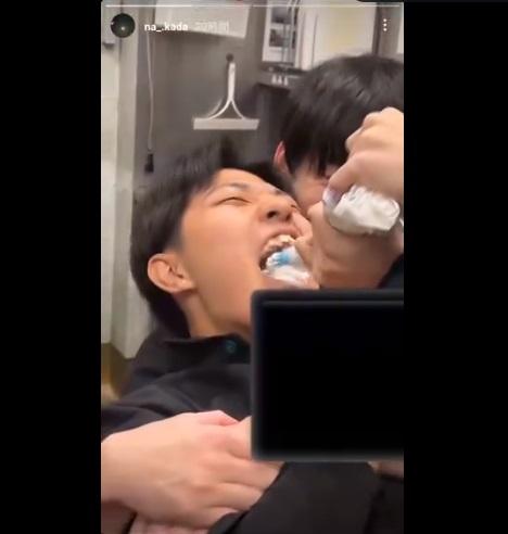 日本連鎖火鍋店員工喪玩 唧忌廉入同事口 累公司道歉(有片)