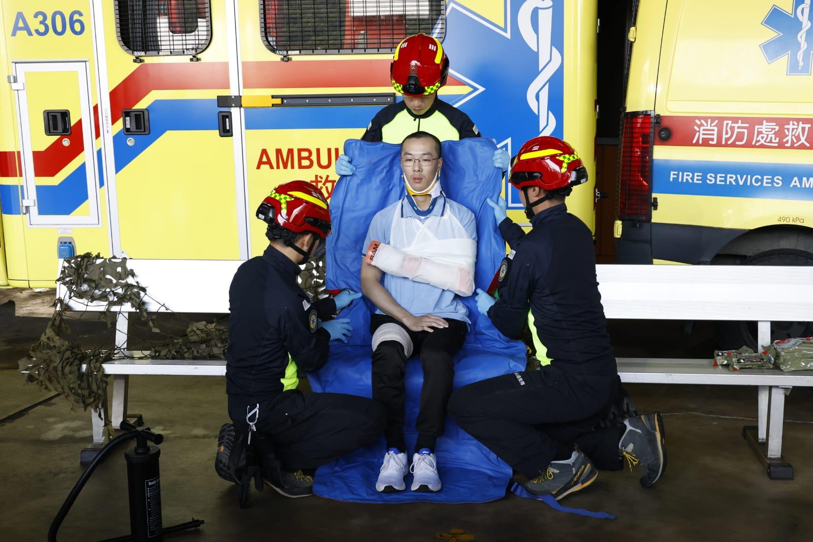 全真式抽真空抬床。(林俊源攝)