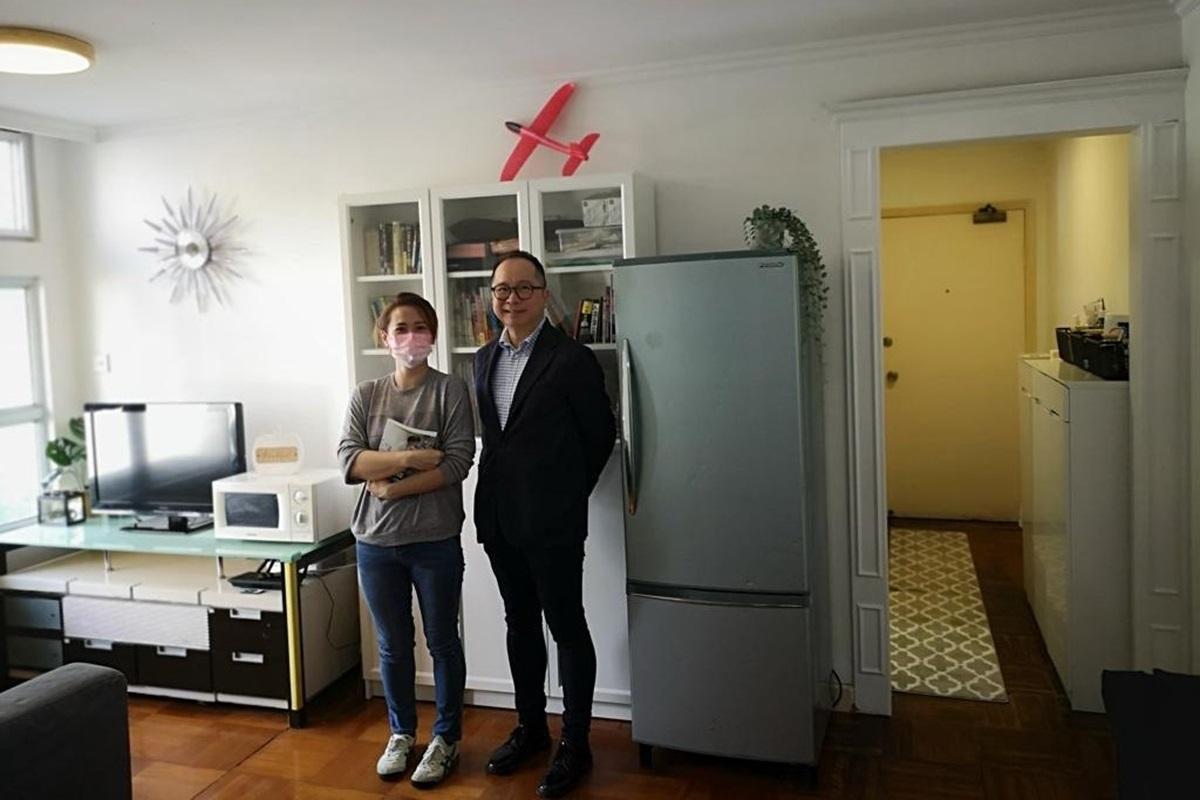 余偉業(右)形容,元元(左)便是以購買居屋為目標向上流動的好例子。(組織提供)