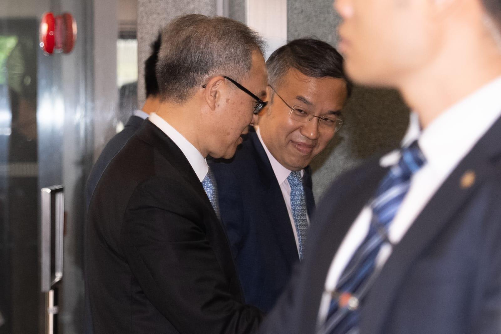 財經事務及庫務局局長許正宇亦有在場。(林靄怡攝)