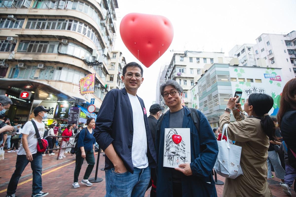 陳智遠(左)期望特色快閃團可以結合文藝活動同地道文化;旁為「畫下嘢」成員。(活現香港提供)