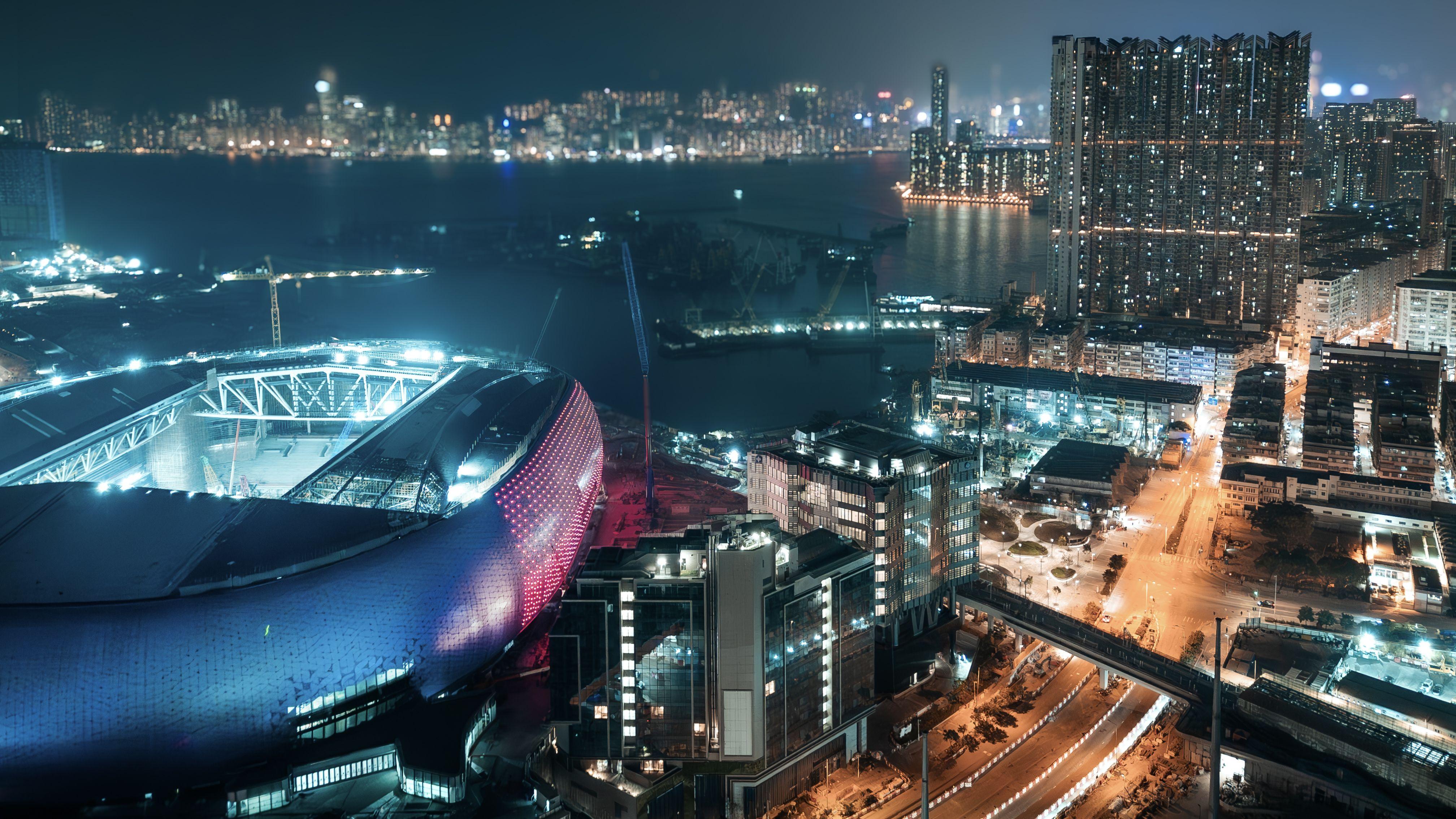 園方主場館外牆所有面板已完成安裝。