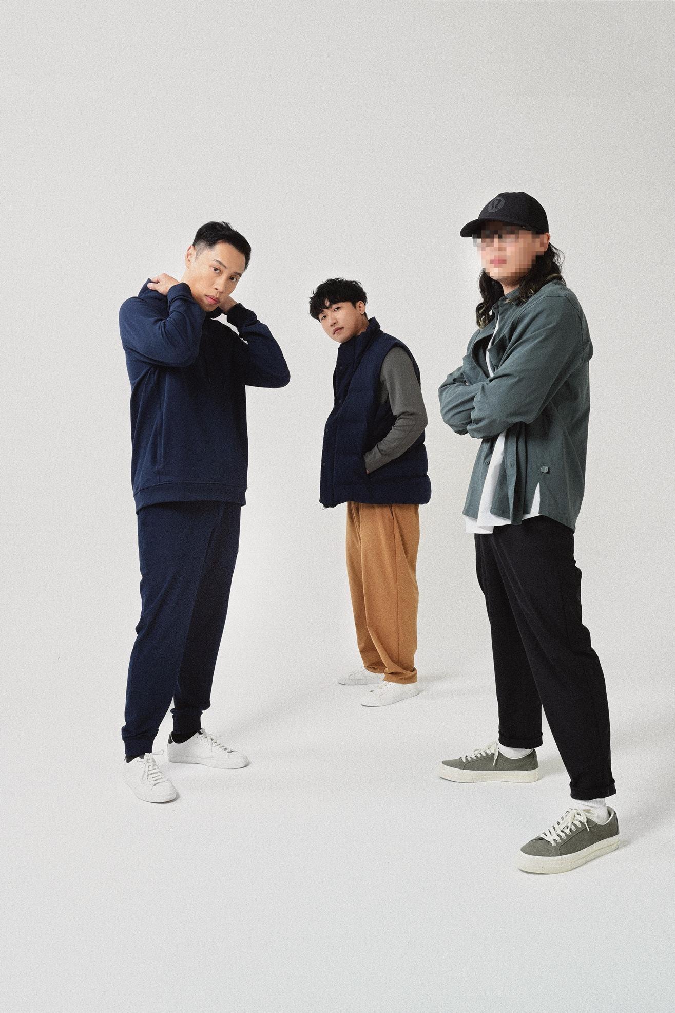 Mike、Alfred和RainP分別身穿ABC寬鬆剪裁五口袋設計長褲、ABC運動褲及ABC套穿式長褲,打造出玩味比例配襯。