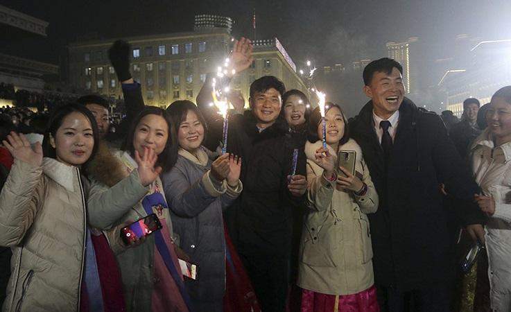 平壤民眾參與2023除夕倒數與迎接新年活動。(資料圖片)