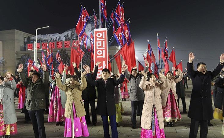 平壤民眾參與2023除夕倒數與迎接新年活動。(資料圖片)