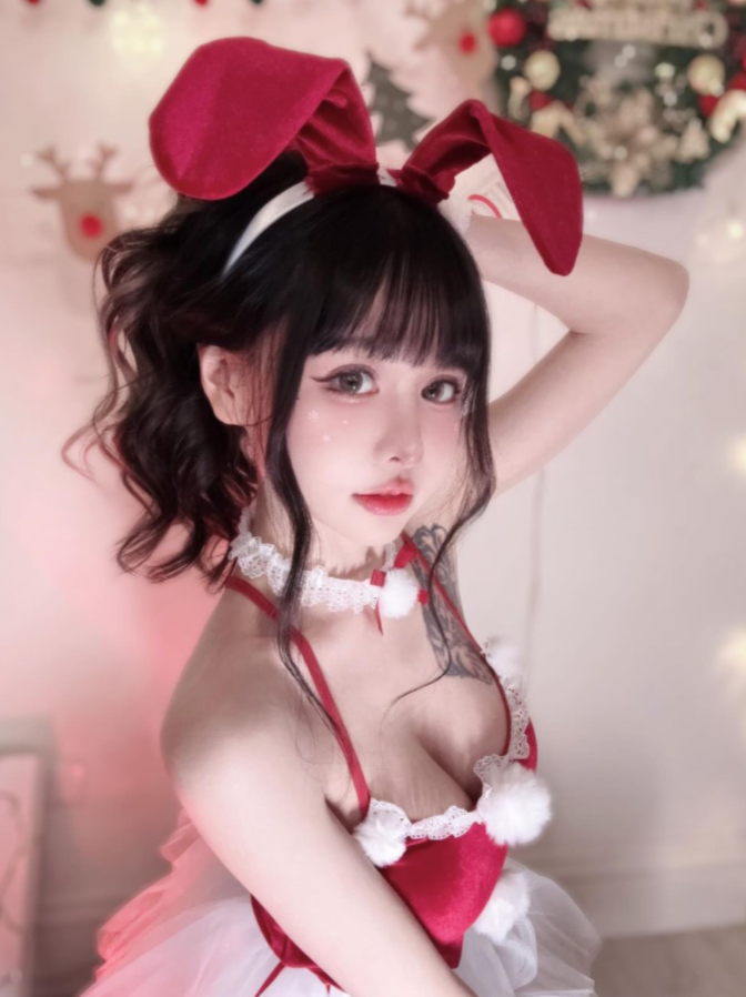 Twitch知名實況主依渟。(圖/翻攝自IG@et.1231)