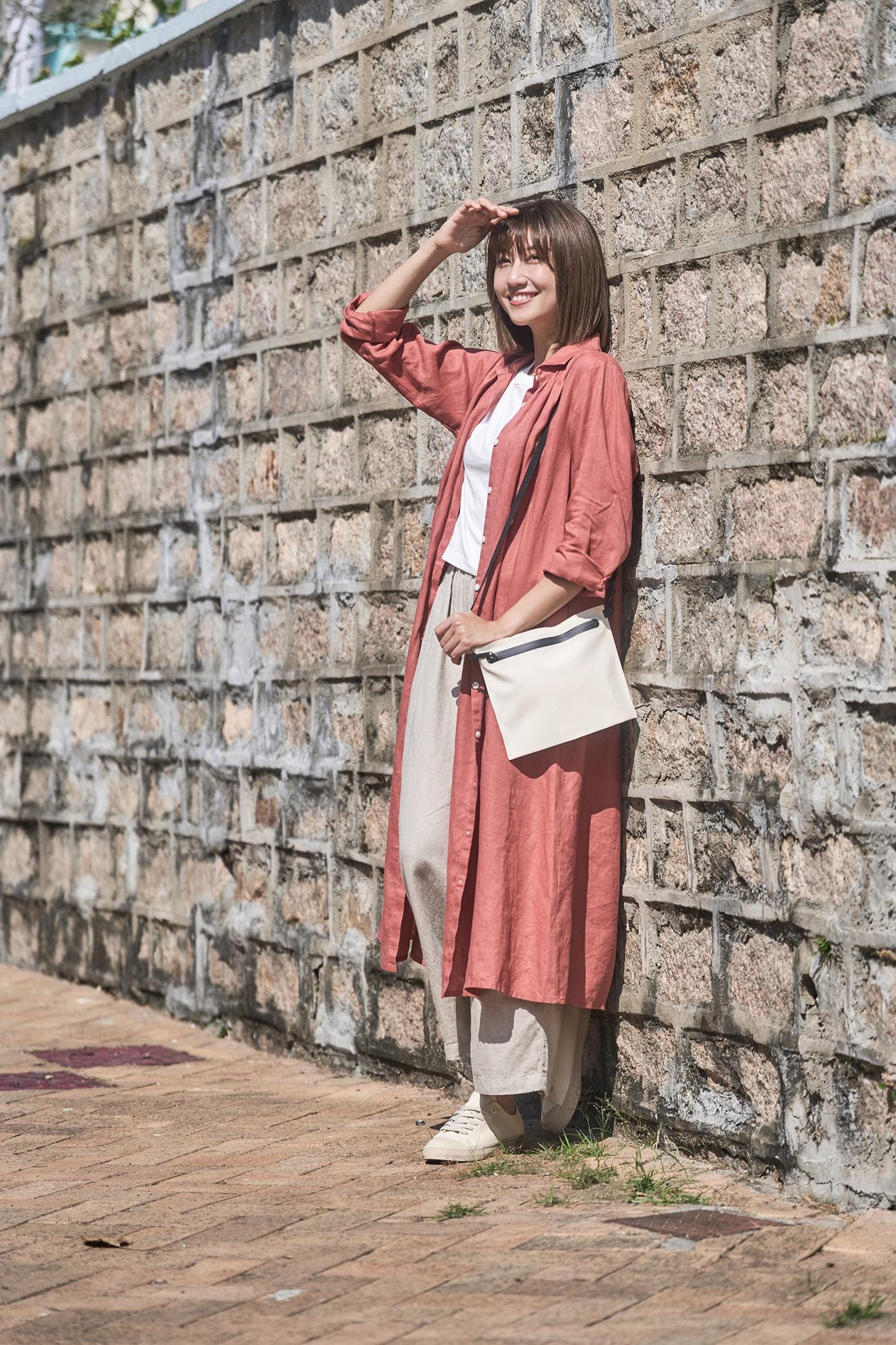 女裝洗水亞麻長袖連身裙 $680 女裝亞麻舒適闊褲 $388