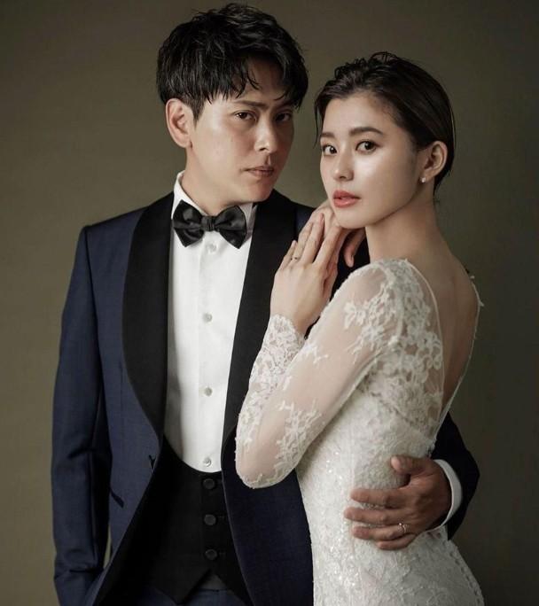 朝比奈彩於2021年7月閃婚,老公是三代目J Soul Brothers成員山下健二郎。