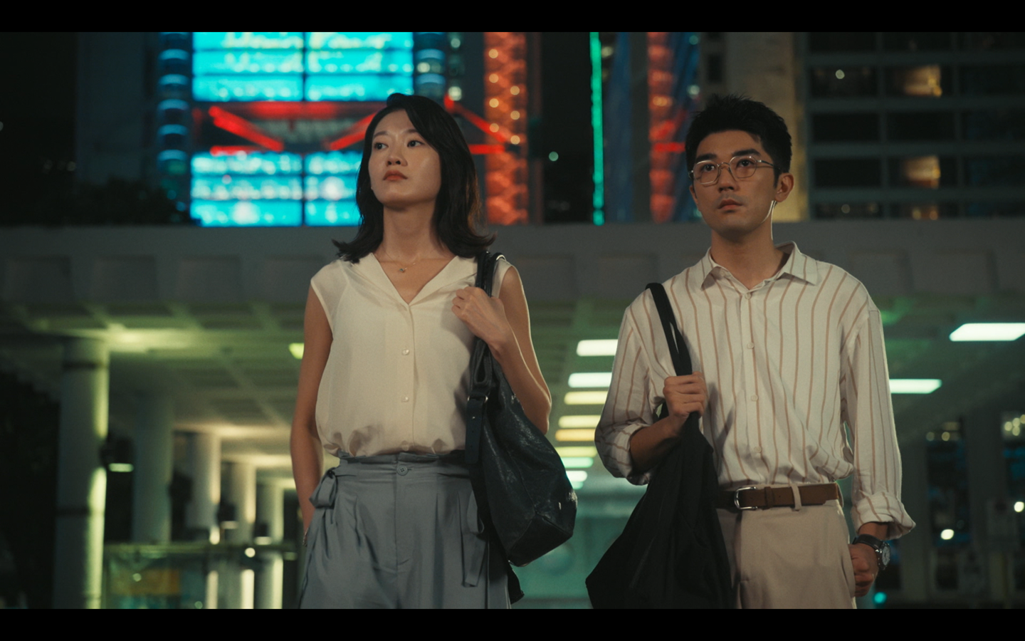 莫竣名演的「外表像渣男」但「內心像宅男」的Derek,向瑪熹烈表白。