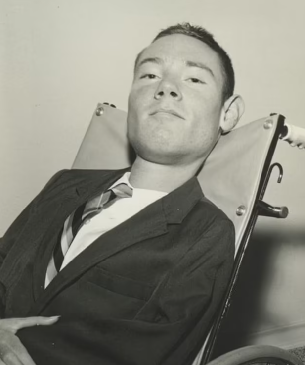 青少年時的亞歷山大。(互聯網)