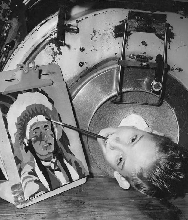 亞歷山大自小已靠鐵肺維生。(互聯網)