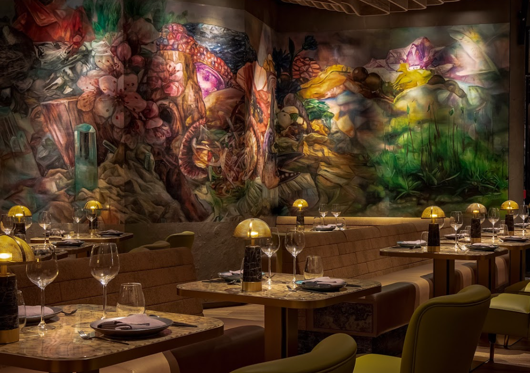 復活節派對早午餐於3月30日限定供應,ICHU更特別邀請音樂表演者以及DJ到場打碟,伴隨節拍感強的拉丁音樂,客人可放鬆身心,品嚐一系列令人垂涎的共享前菜、主菜和甜品,讓您和熱愛美食的朋友陶醉其中。