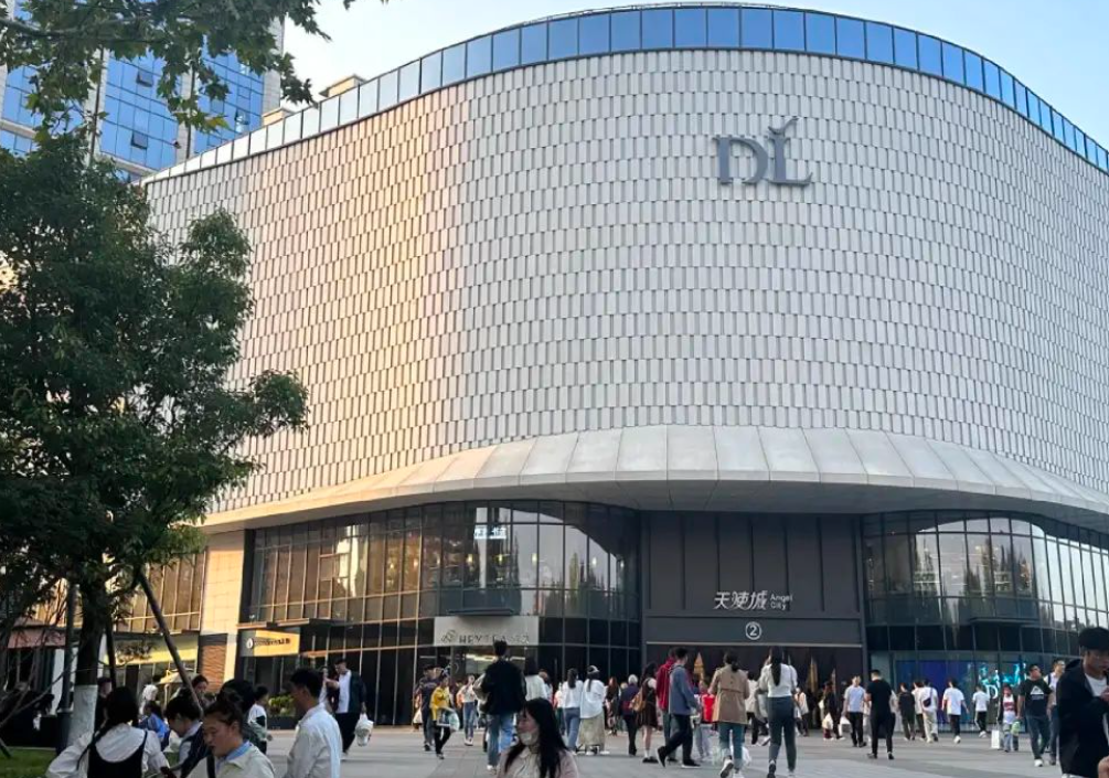 內地人氣超市胖東來