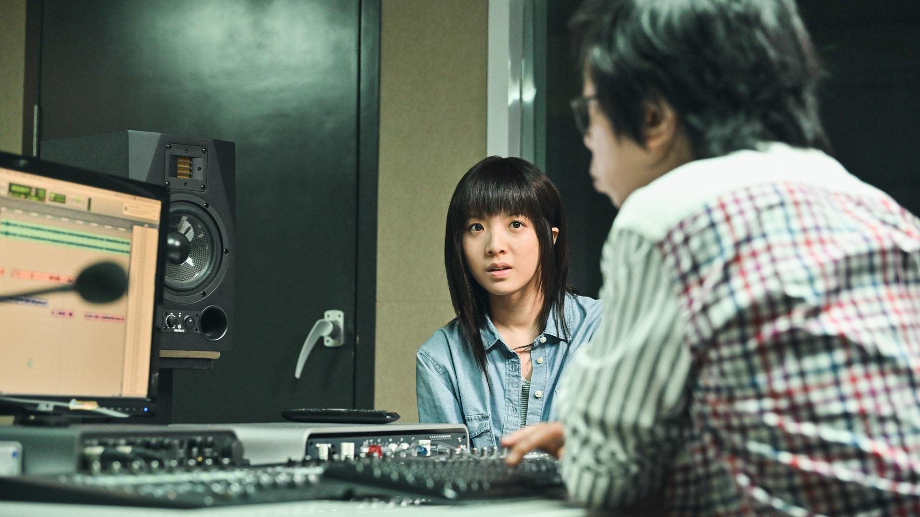 鍾雪瑩憑《填詞L》獲金馬金像影后雙提名影后。