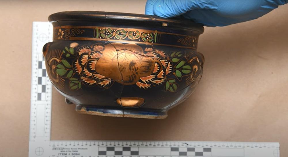 FBI確認這批文物是在二戰結束前幾天被掠奪。(YouTube)