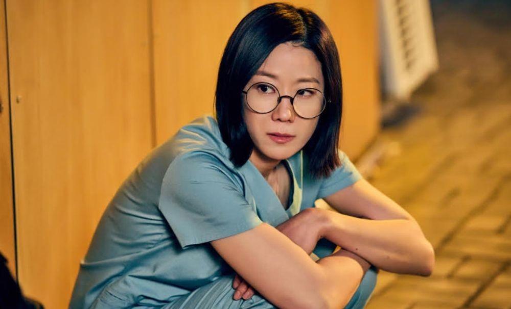 田慧振在三個月內送走丈夫及老爺,身心狀態令人擔心。