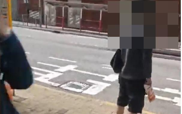 葵涌男子持刀徘徊巴士站指罵途人 警擎槍制服