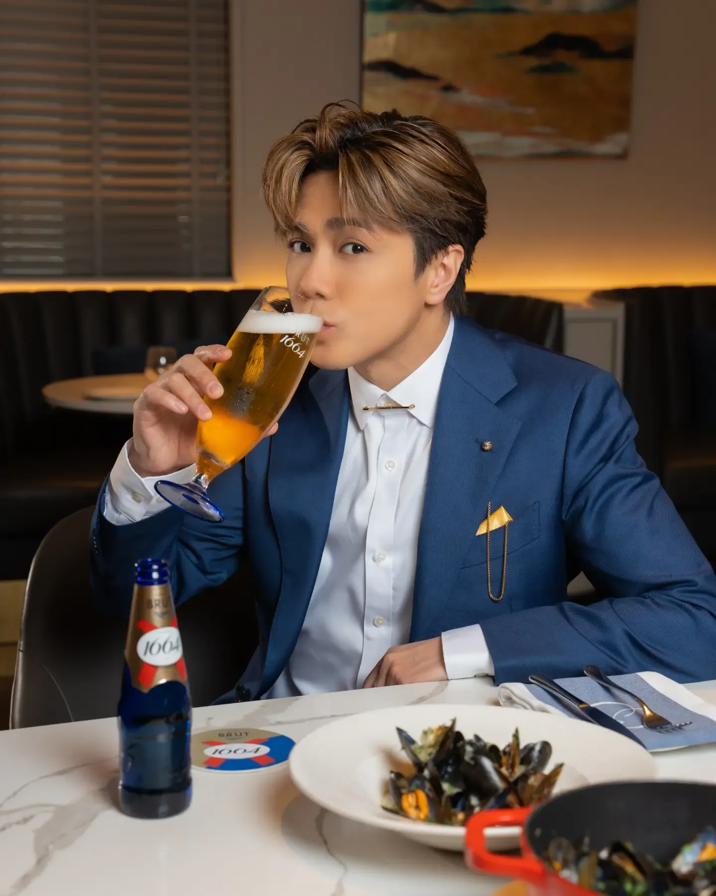 白色情人節活動軒仔放大假叉足電預備好心情,期待與「澱粉」舉杯漫談兼猜枚,共享美酒佳餚與城中16間餐廳聯手推出「白色情人節限定套餐」。