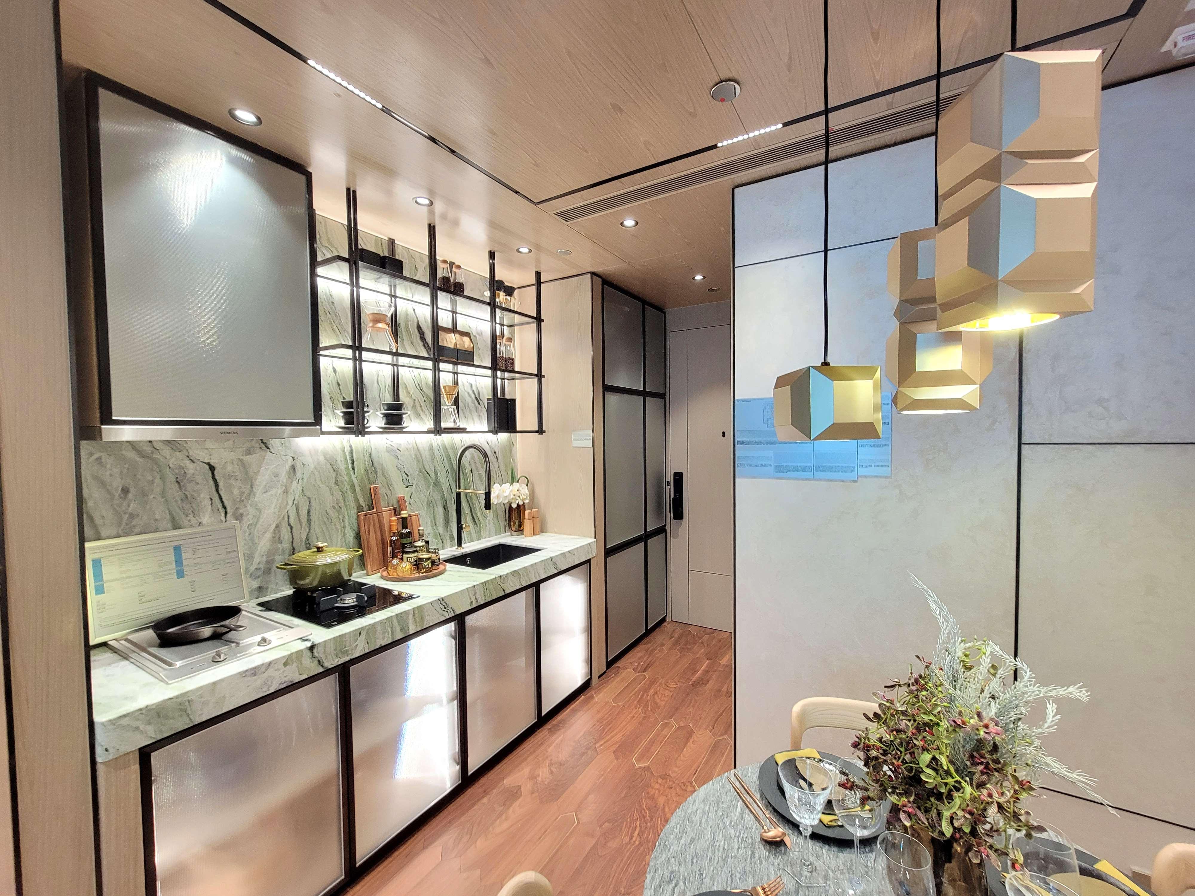 SeasonsPlace3座38樓C