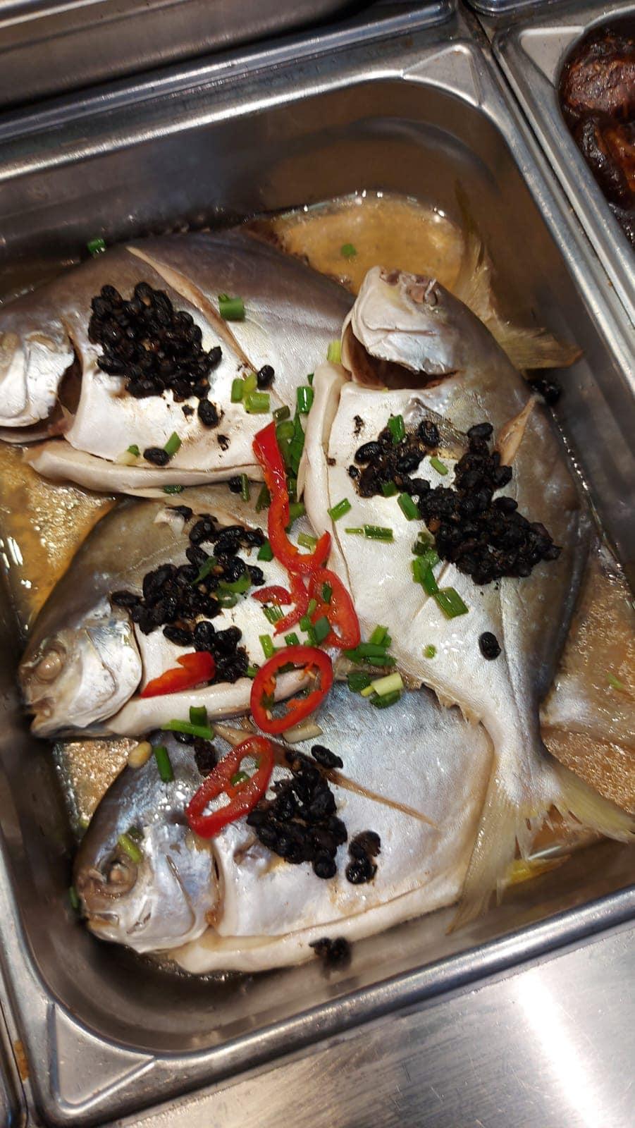 兩餸飯北冰洋供應菜式有極多海鮮