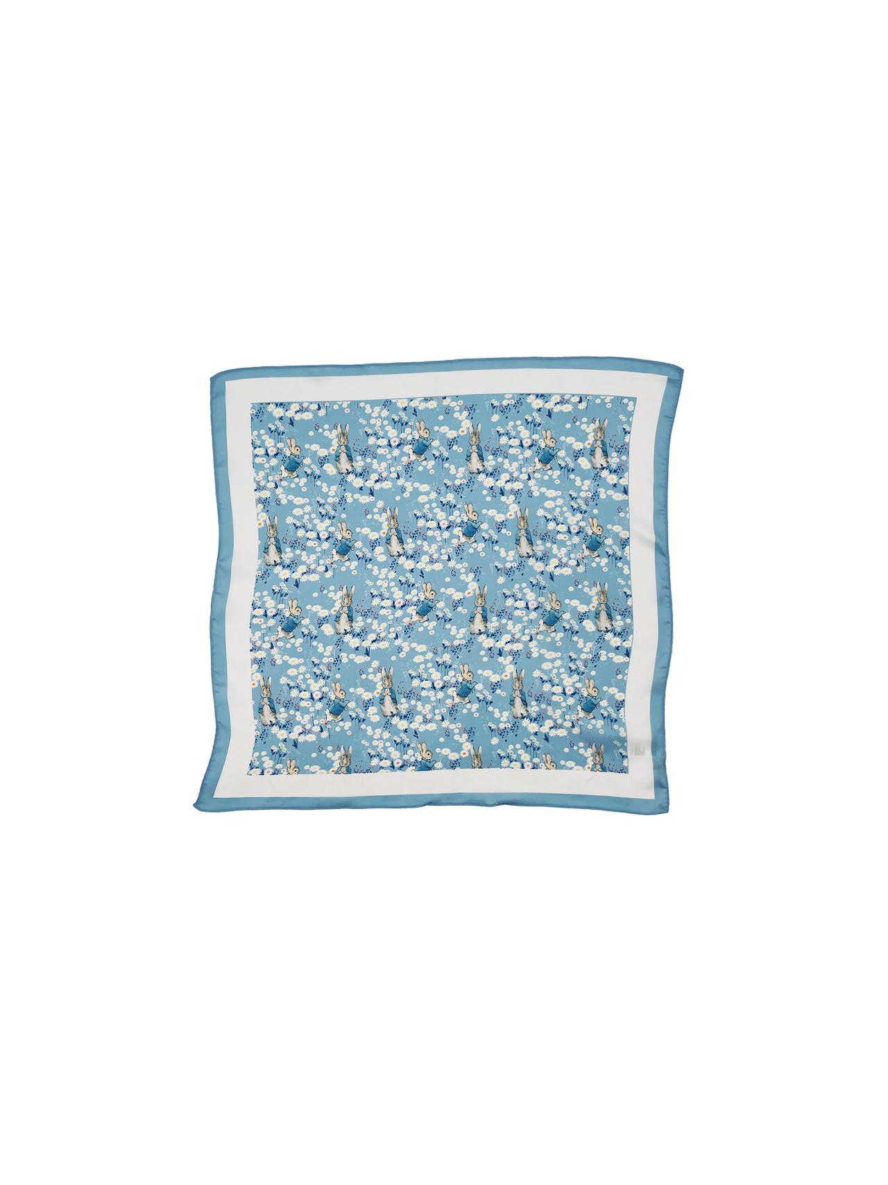 Chevignon x Peter Rabbit 圖案圍巾 $199