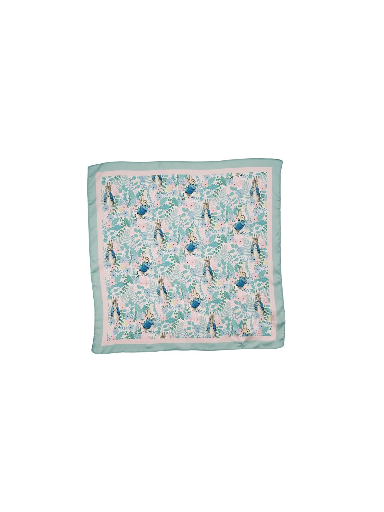 Chevignon x Peter Rabbit 圖案圍巾 $199