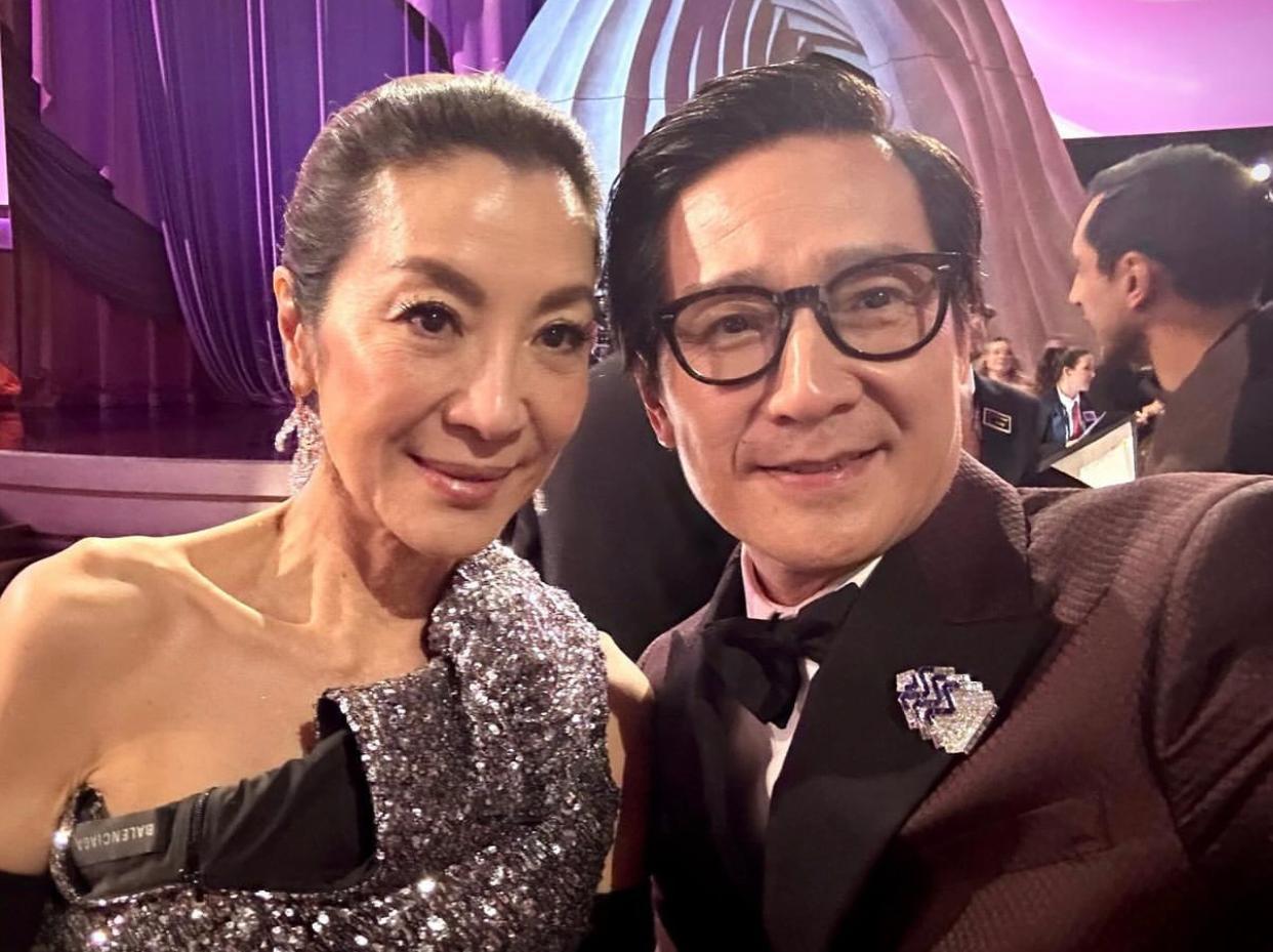 《奇異女俠玩救宇宙》拍檔楊紫瓊與關繼威,在奧斯卡頒獎禮上疑遭荷李活影星歧視。