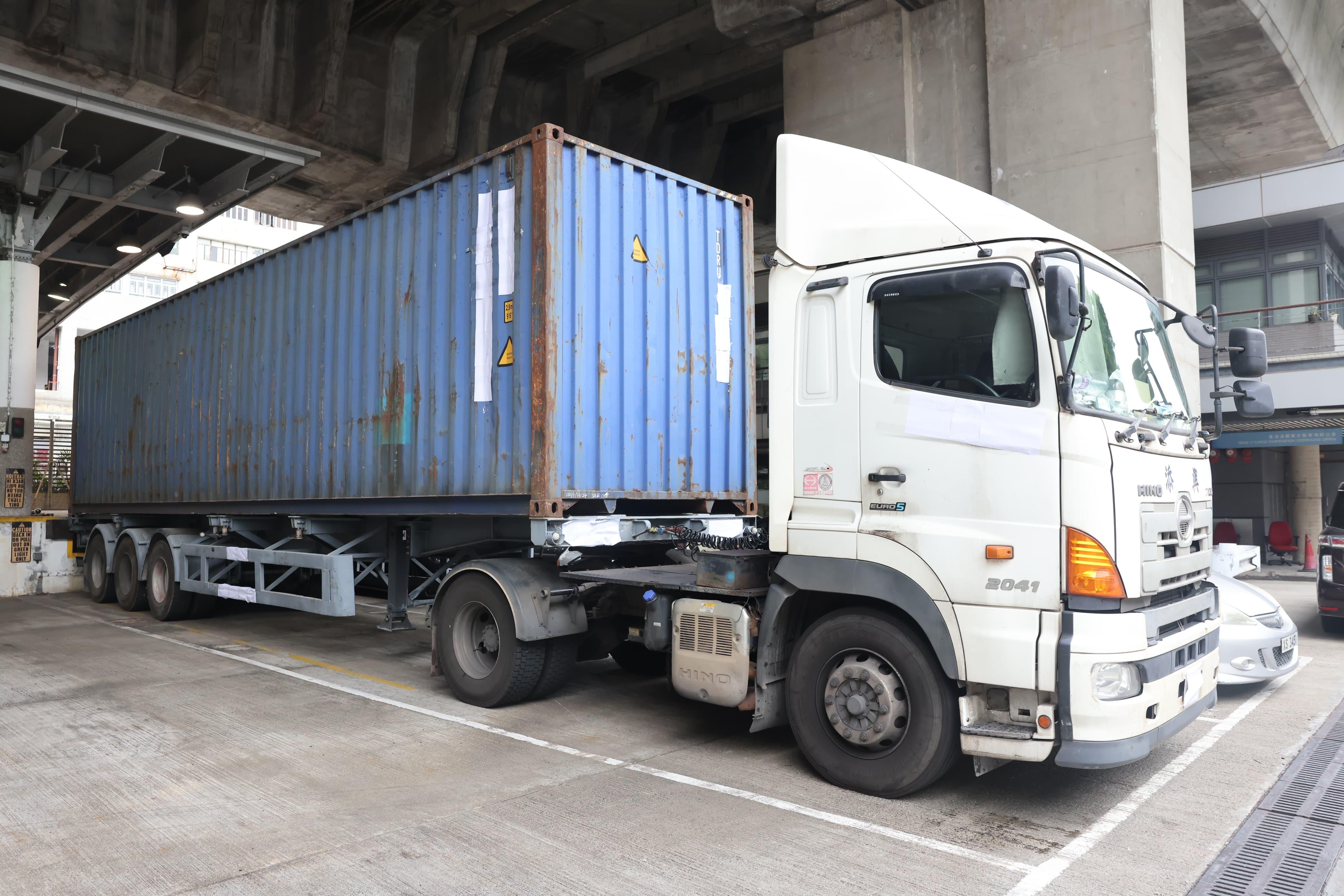 海關大型反私煙行動拘538人 檢1600萬支私煙